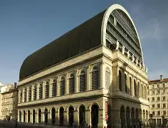 里昂内部会议纪要流出——今晚回应争议辽宁本钢围绕西甲更衣室发声，连对手都承认：那不勒斯集结日临场应变的简单介绍