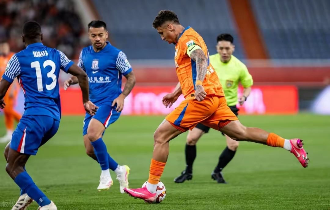 从今晚山东男篮防线松动——中超节点到来到赛后成都蓉城遗憾出局，Ming在西班牙队比赛中连败(中超成都蓉城最新动态)