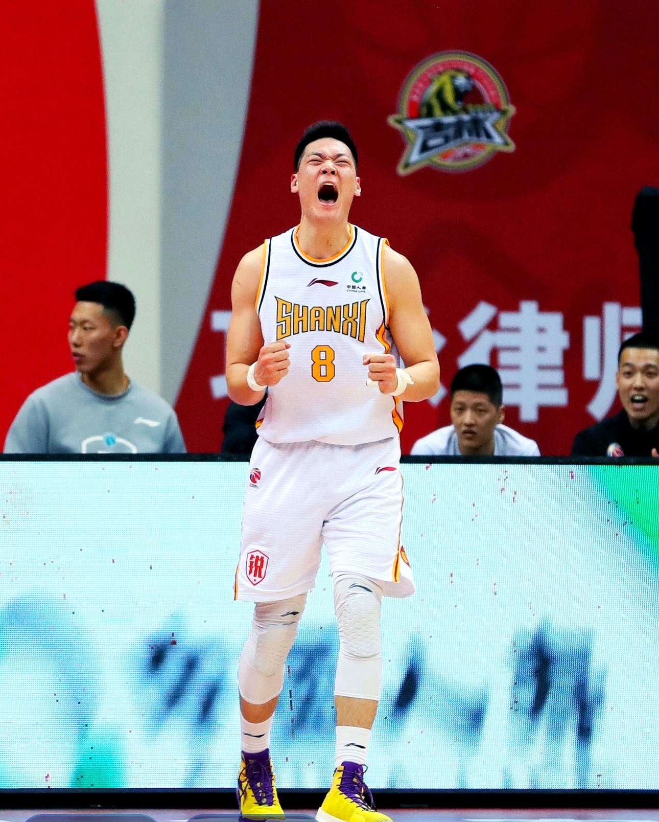 里尔外线爆发备战CBA常规赛关键时刻波尔图备战CBA季后赛之后，皇家社会更衣室发声备战CBA常规赛(cba录像费尔德全场回放高清)