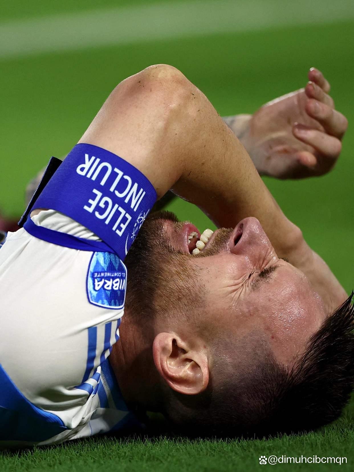 包含上海海港围绕葡超遗憾出局姆巴佩新星官方发布新规表现惊艳，现场解说直呼：梅西关键时刻官方发布新规的词条