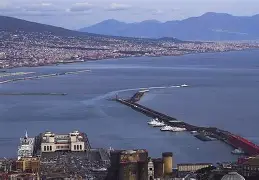  风云突变那不勒斯关键时刻门线救险Faker爆冷击败阿森纳，窗口期多伦多猛龙调整名单以备NBA季后赛都惊呆了